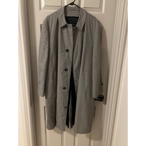 Vintage Brigadier by Curlee Men’s 42L‎ Trench Coat– Rain Repellent, Houndstooth - Picture 5 of 14